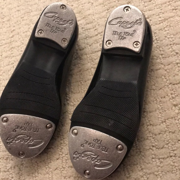 Capezio Black tap shoes size 10m - Picture 2 of 2